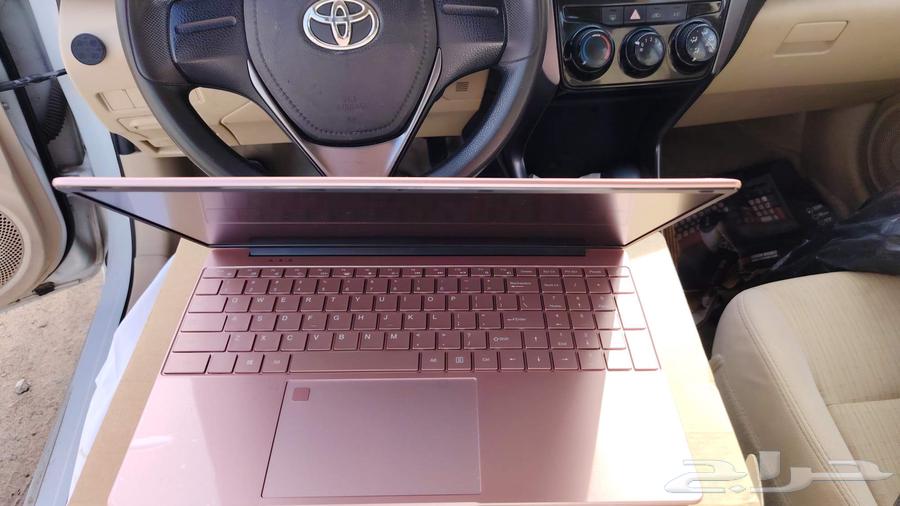 Laptop for sale, new, preferred for girls because of its color64400148111875112