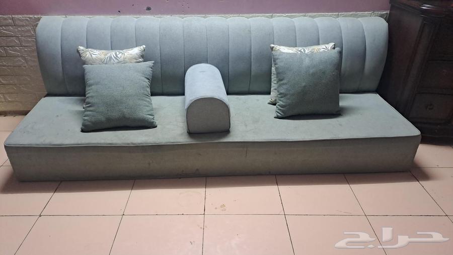 كنب للبيع 3 قطع كبيره64396351444737110