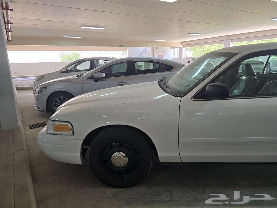 فورد فكتوريا 2004 (بوليسي)64543832085379113