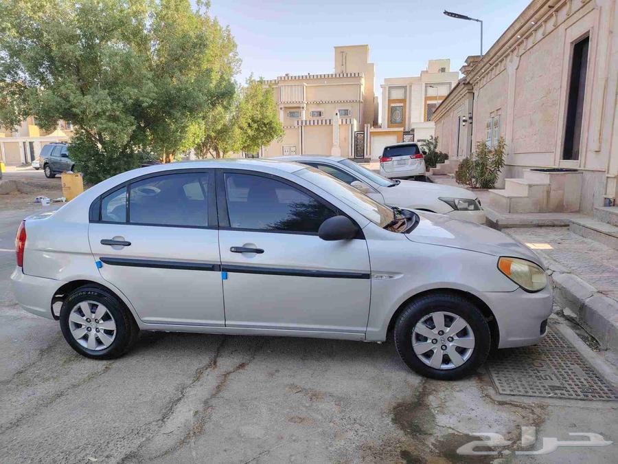 Accent 2011 manual transmission for sale or exchange, engine and transmission on condition63618078484993111