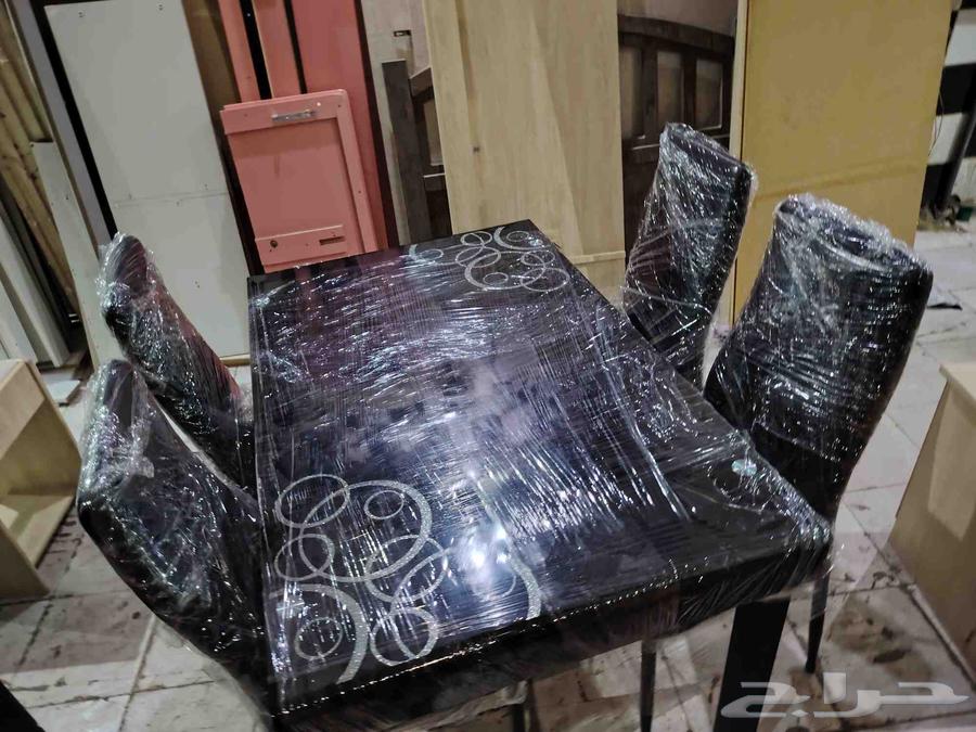 سفره اربعه كرسي مستعمل نظيف استخدام فتره بسيطه64393046374401111