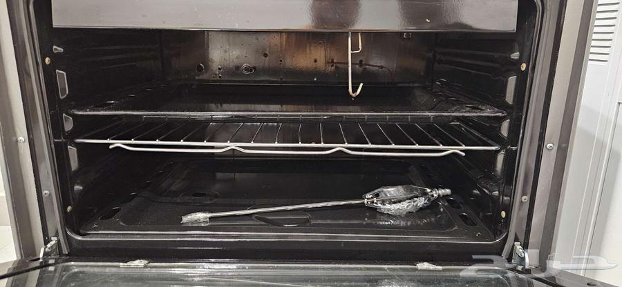 للبيع بوتاجاز وفرن وشواية مدمجة بحالة ممتازة (نظيف)64397492283266113