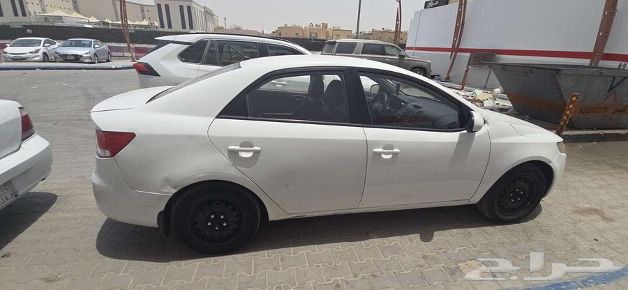 Kia Cerato 201363618064392450112