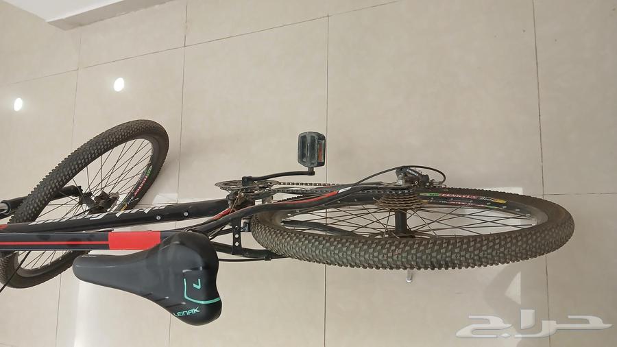 دراجة 26 بوصة. تم تغيير الإطارات للتو بإطارات جديدة64397575739010114