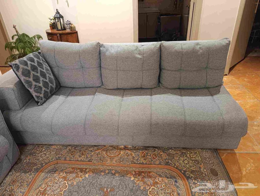 Sofa64396630689282112