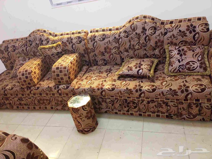 كنب شبه جديد وقوي64399703354241111