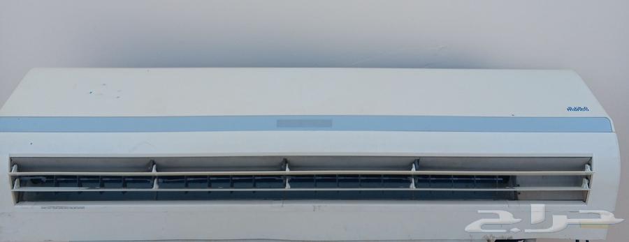 Clean split air conditioner for sale, Mando brand, 36 size, cold and hot64398827982977112