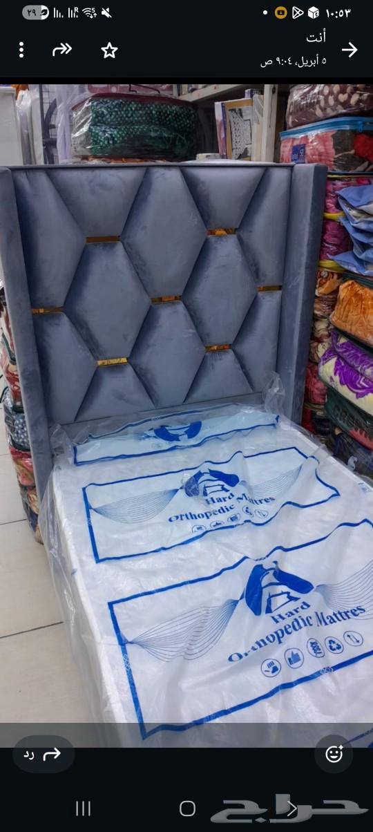 اتنين سرارير واتنين مرتبه جدييده السعر 500 الاثنين64396477938817110