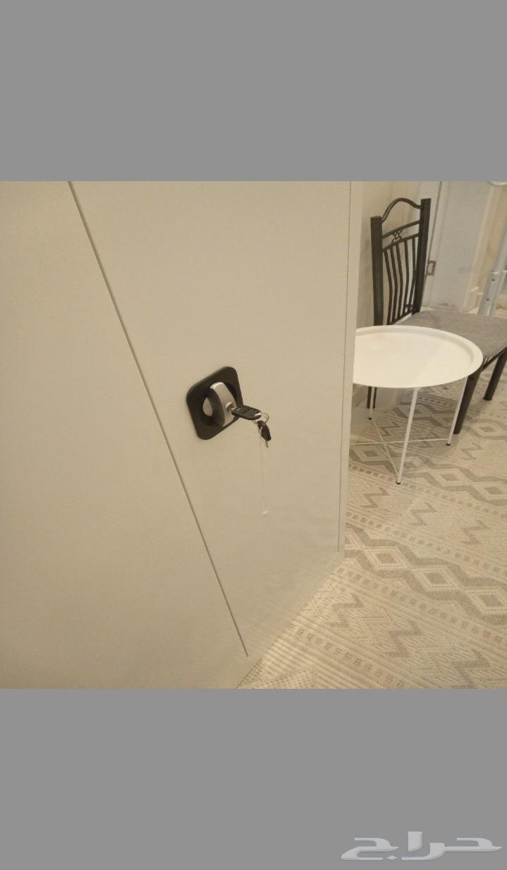 دولاب حديد جديد استخدام اقل من شهر للبيع64396741542275112