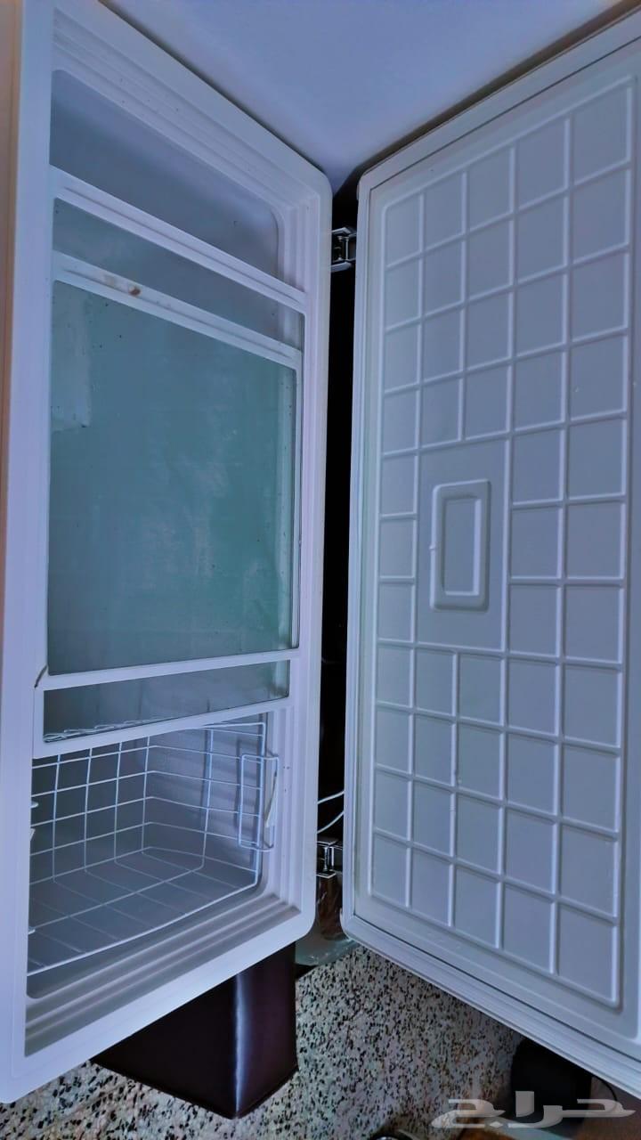 فريزر جدا نظيف وماشاء عملي64401119317505111