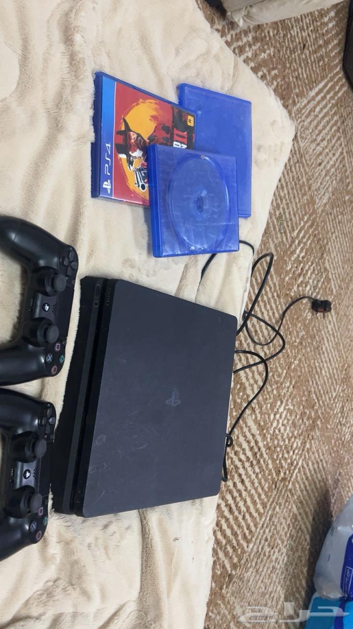 Sony 4 clean condition 500 gigabyte space with two controllers and three tapes64397325518722111