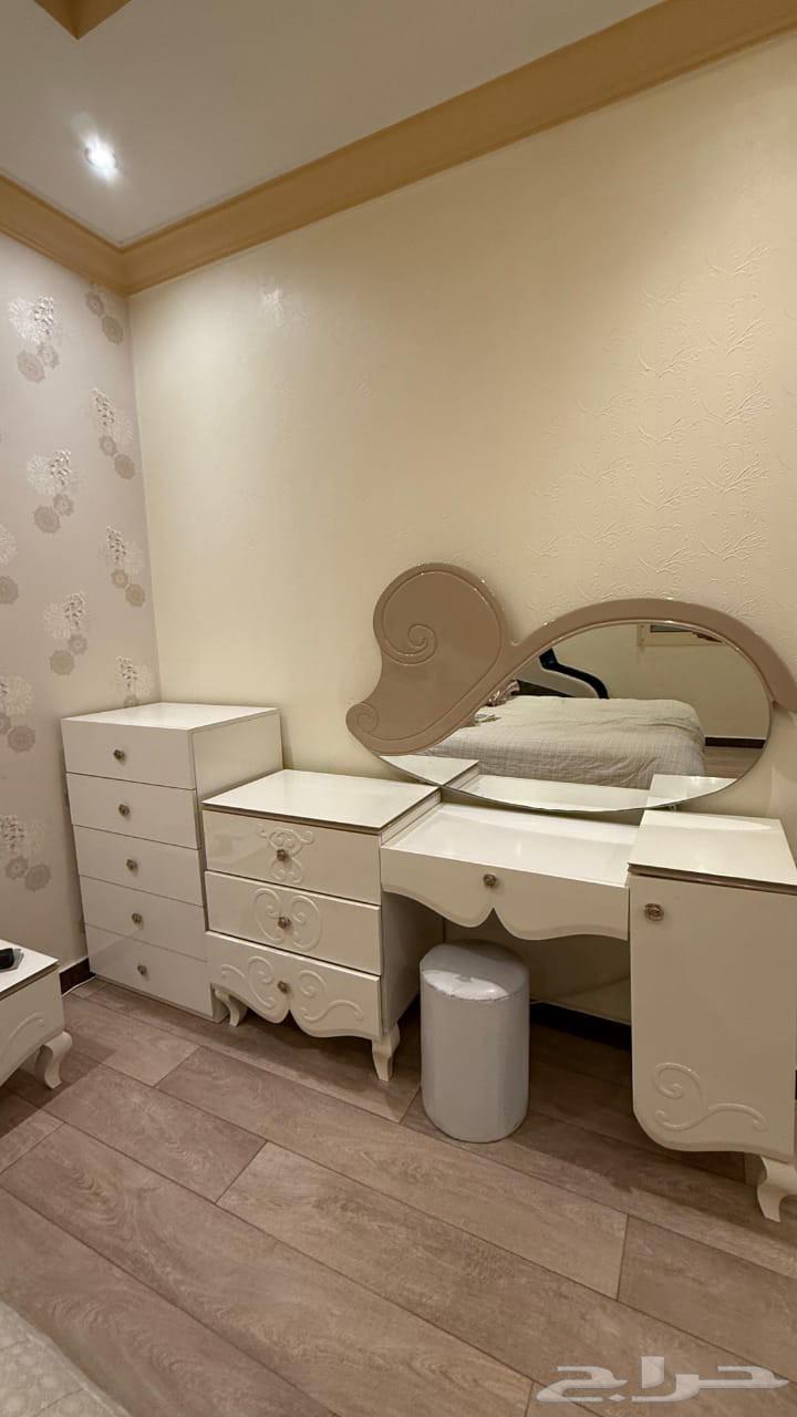 اثاث للبيع64396630724866110