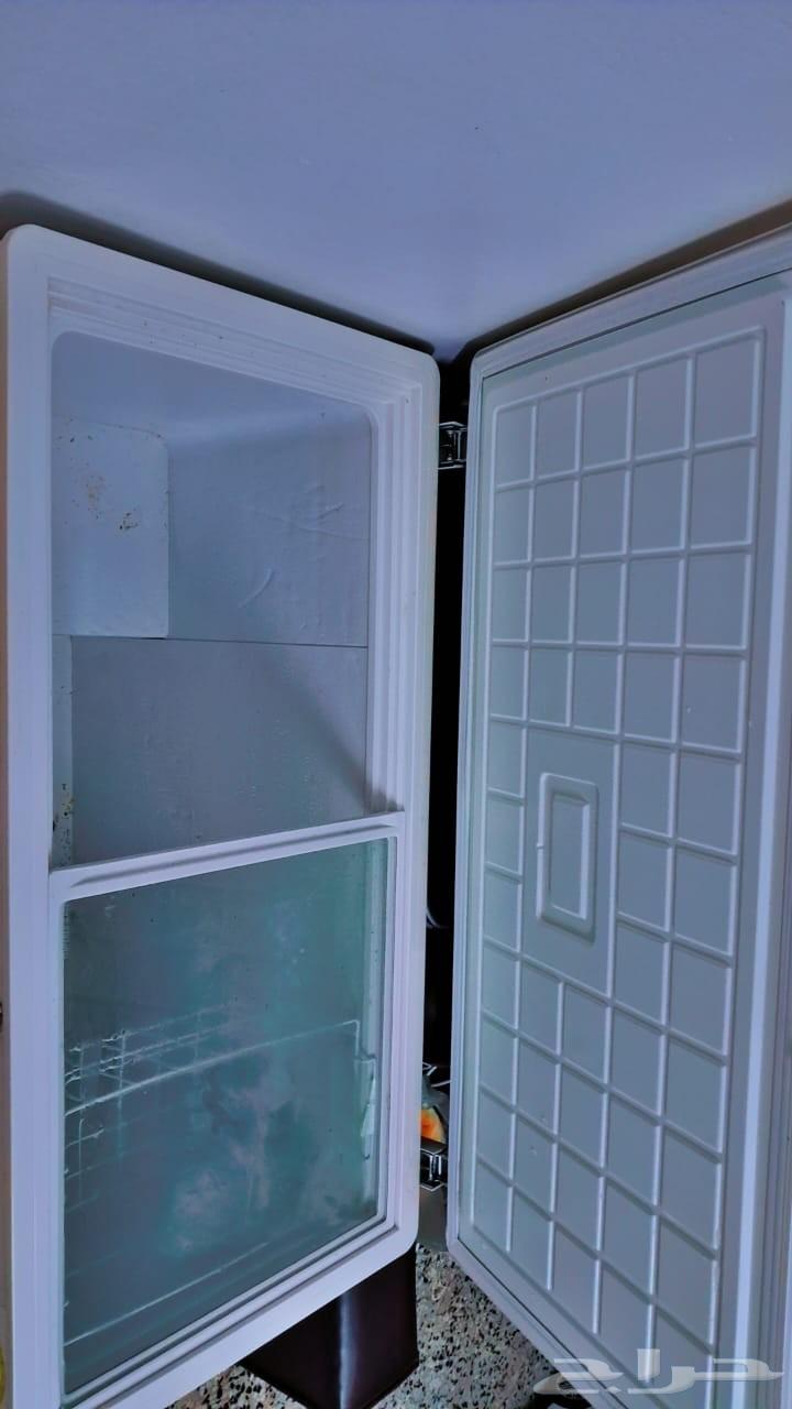 فريزر جدا نظيف وماشاء عملي64401119317505112