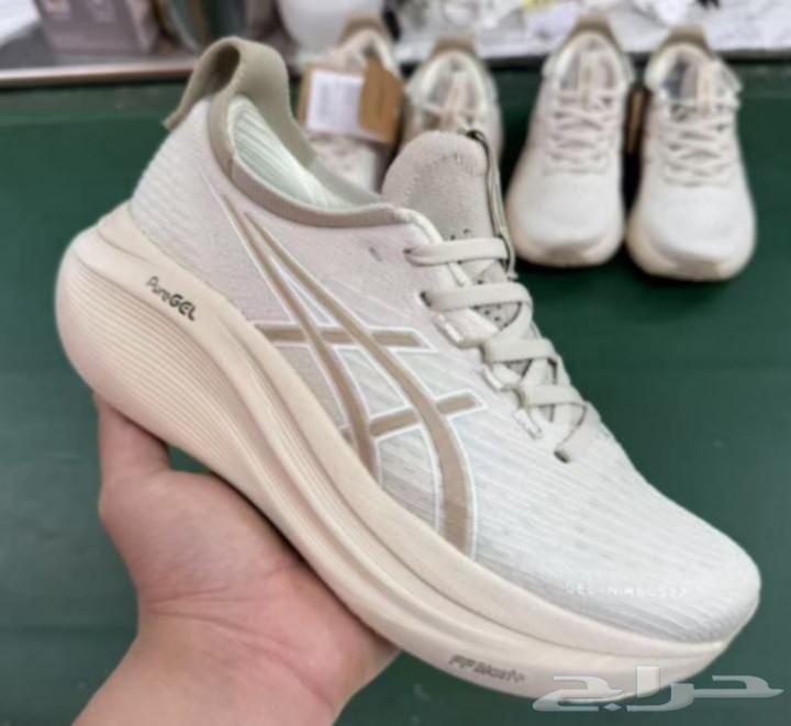 Asics64393721580931110