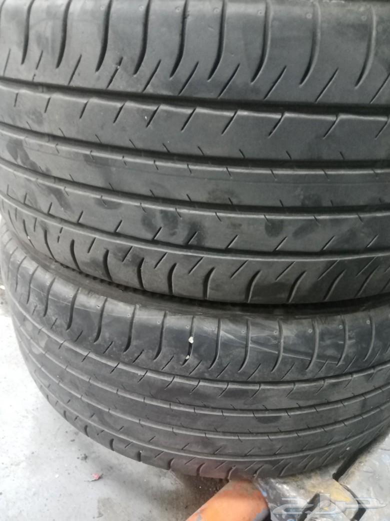 Used Dunlop tires set, clean, like new, size 245/40/1964538134563841110