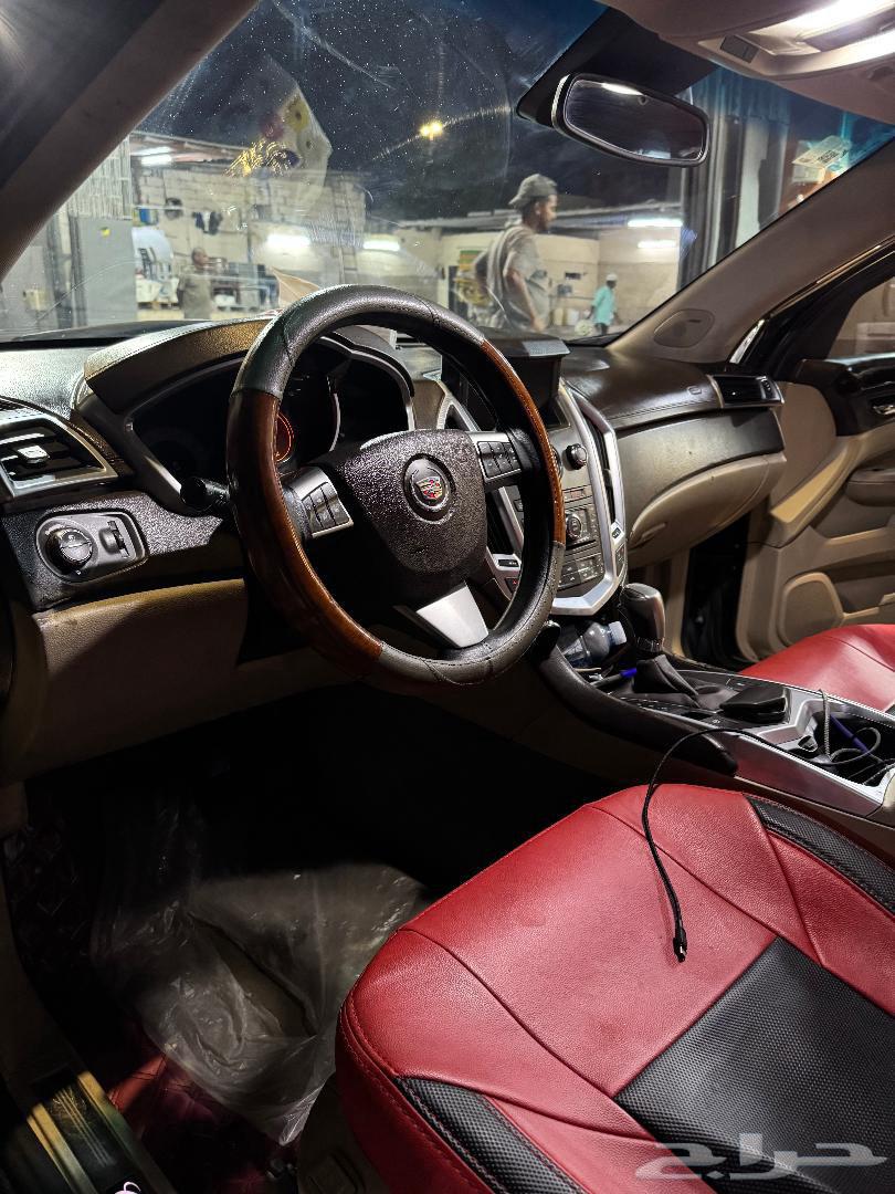 Cadillac SRX 201263618068359426111