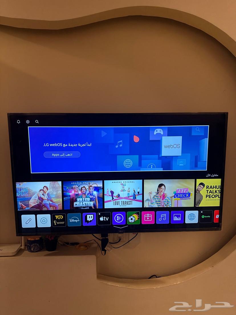 LG 4K Smart Screen 55 inches with original remote, very simple use64397852920707112