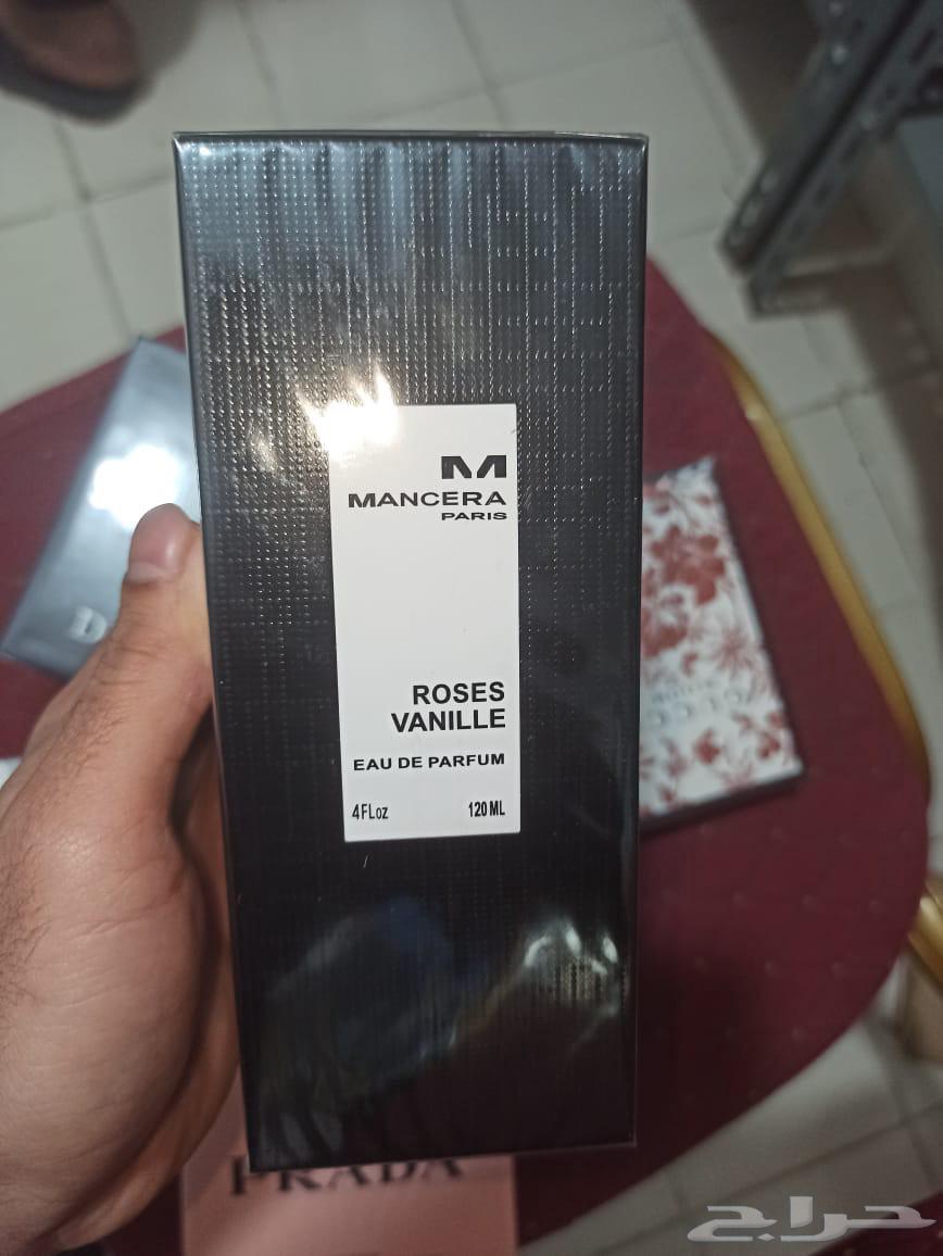 Three new and unused 100ml perfumes for sale64396463985666112