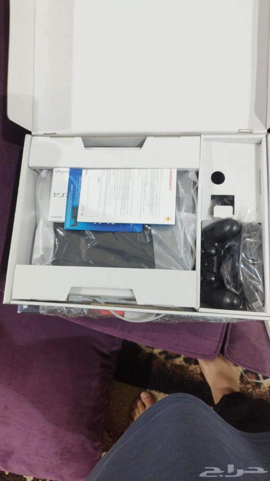 For sale, hackable PlayStation 4.. in good condition, used64397409310211112