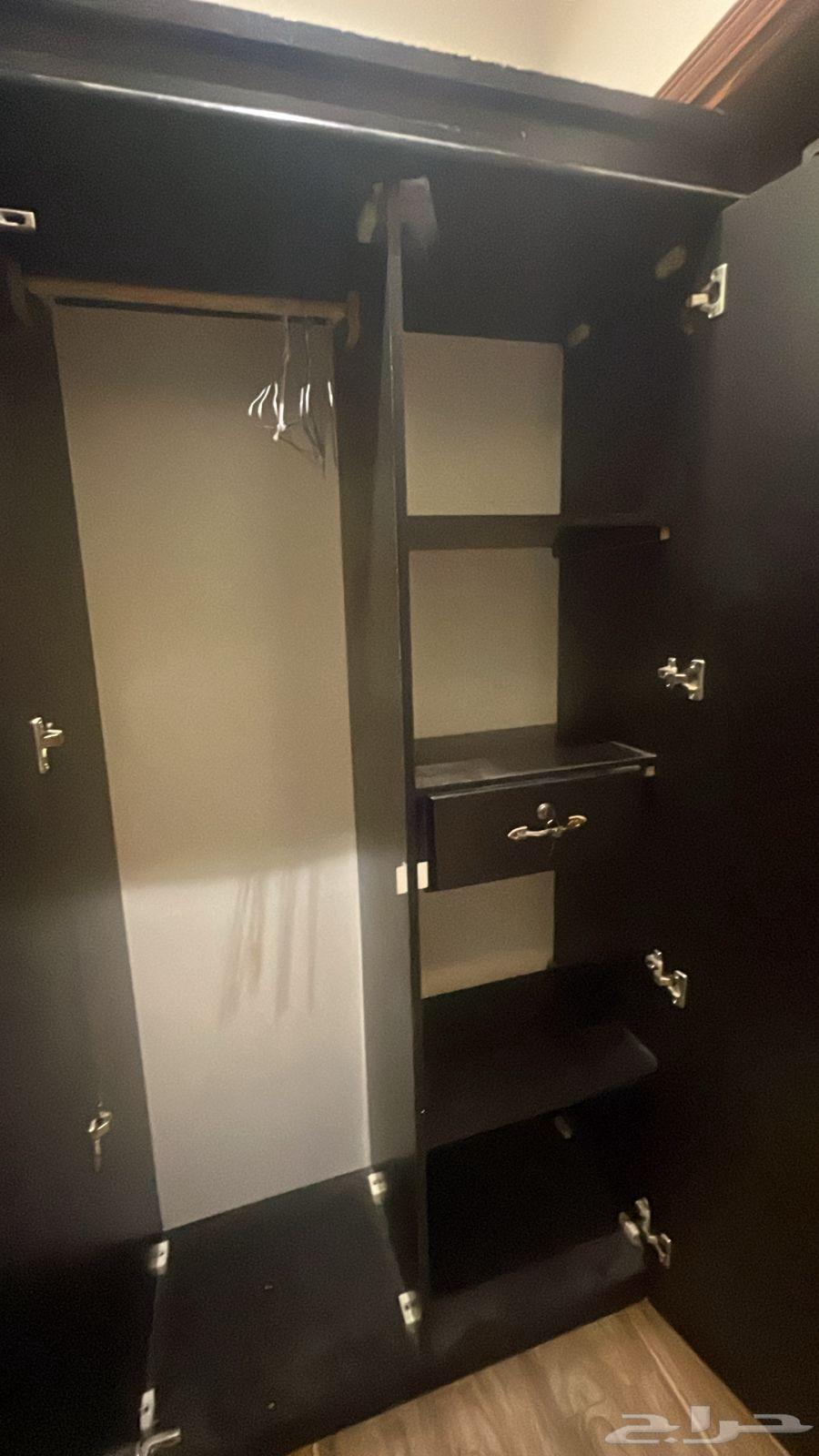 غرفة نومه بحاله جيده64395407252738110