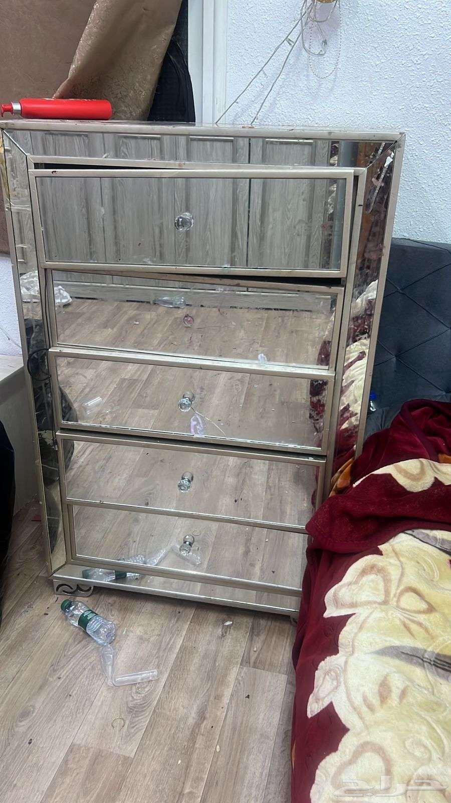 كنب مستعمل للبيع وغرفه نوم64398828038786112