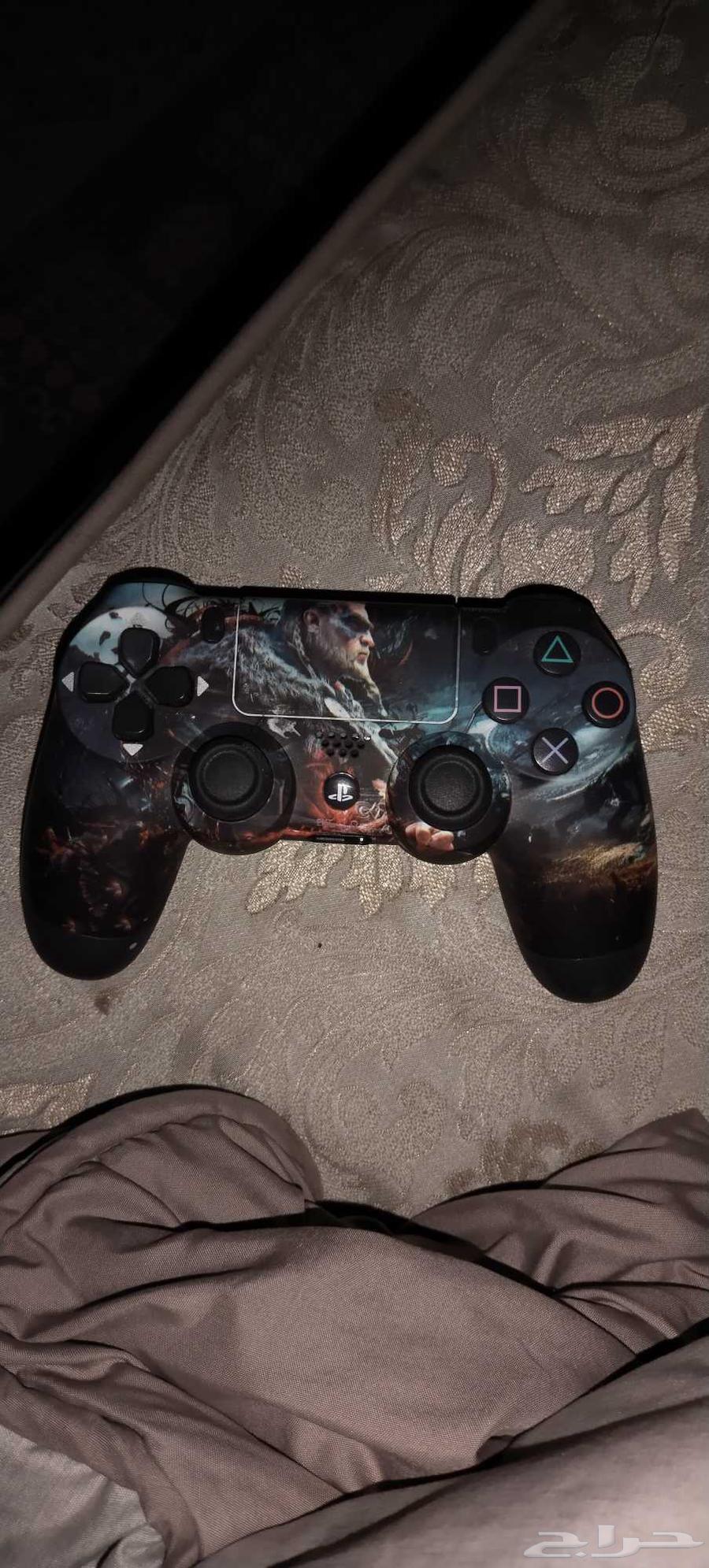 PlayStation 4 (DualShock 4) Controller64395728018050113