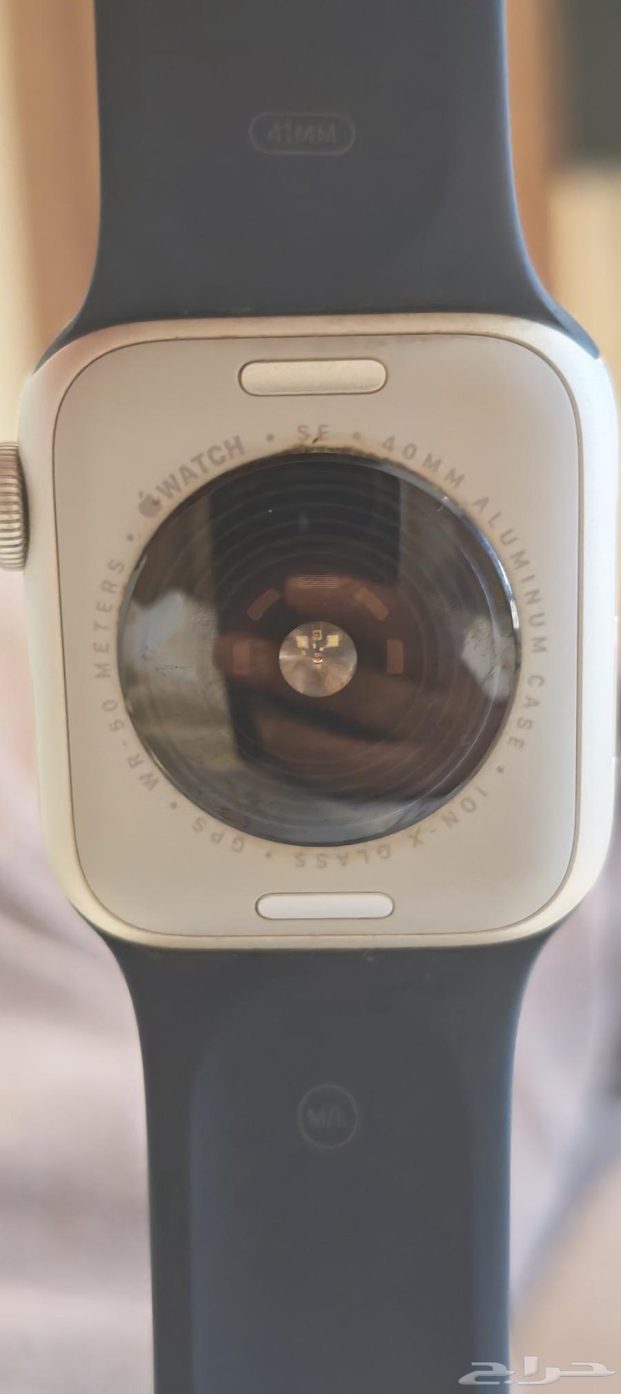 ساعه ابل شبه جديده64397200447745111