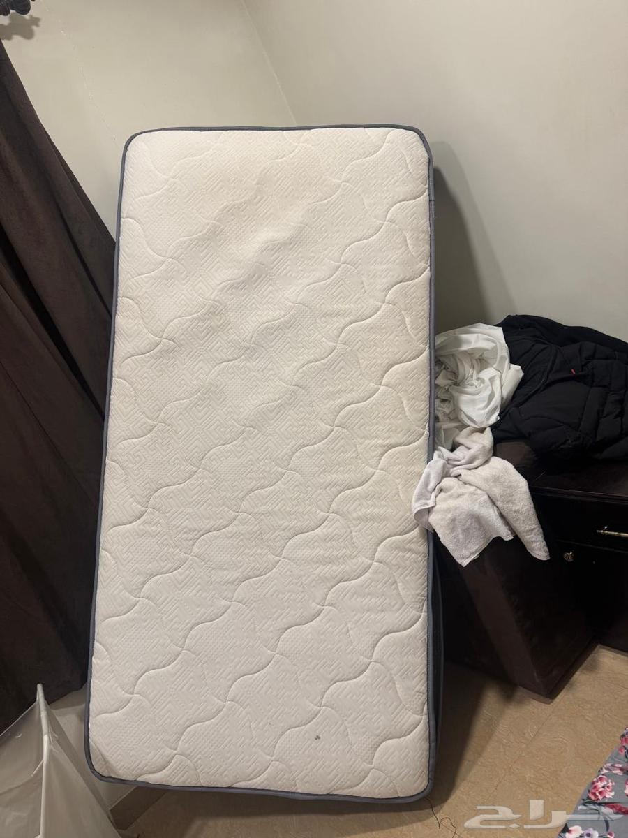 Used washing machine for only 6 months, used by two people with liner almost new64400925219713111