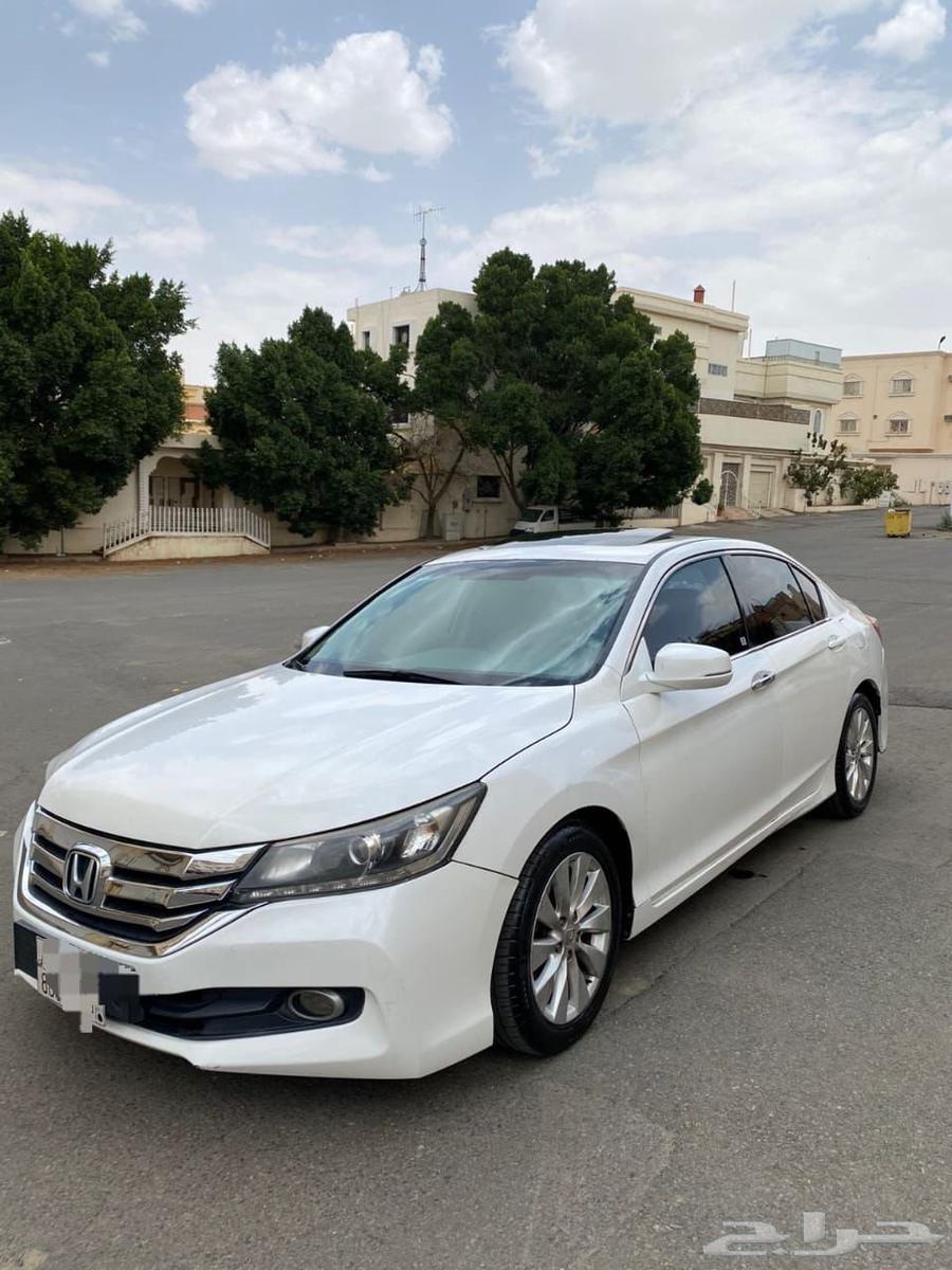 للبيع هوندا اكورد64547415738370110