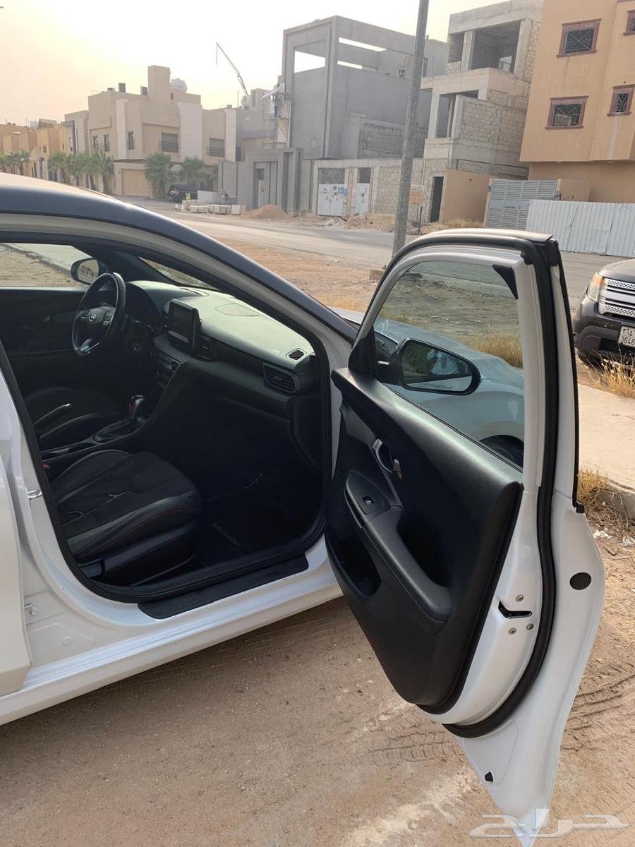 Hyundai Veloster 201963618072272258114