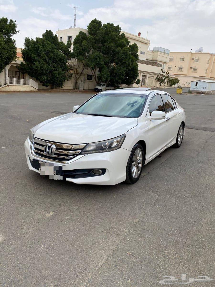 للبيع هوندا اكورد64547415738370112