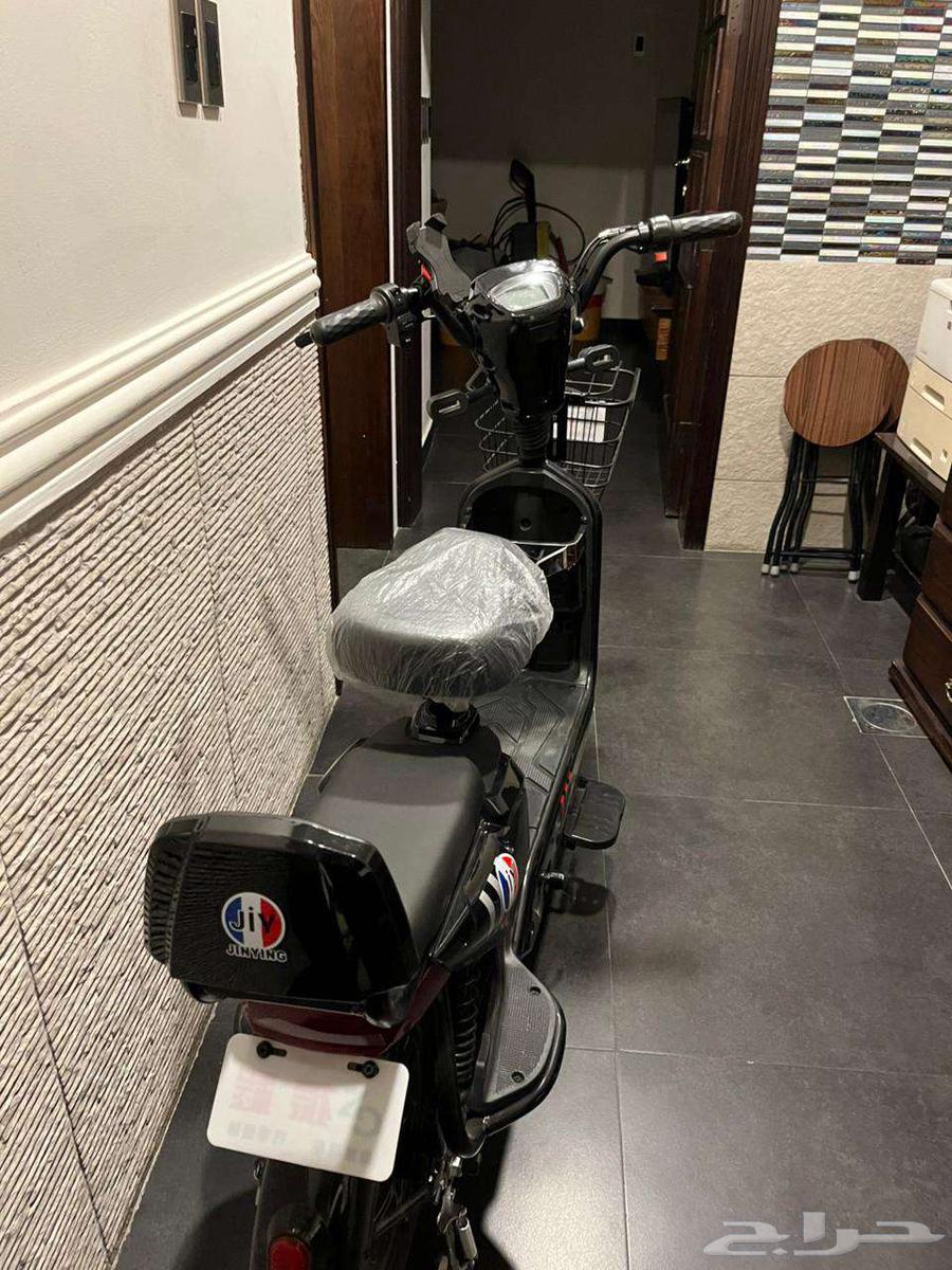اسكوتر كهربائي مستخدم اسبوع فقط شريته جديد السوم وصل 120064398368030467112