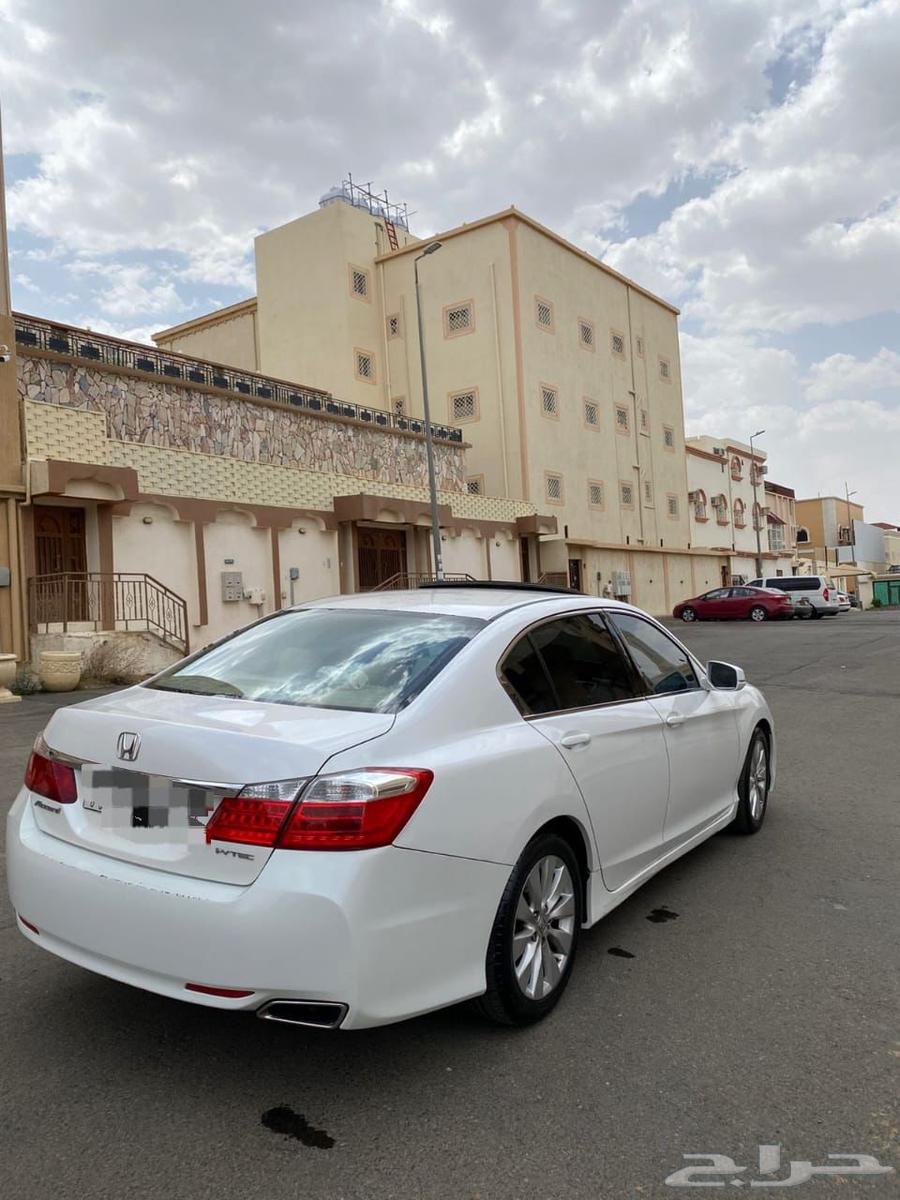 للبيع هوندا اكورد64547415738370114