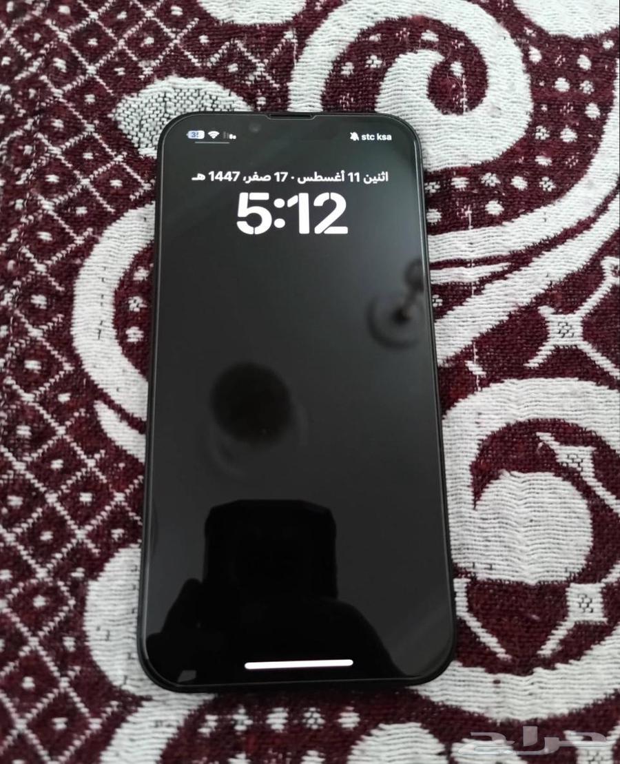 iPhone 16e64398339436801111