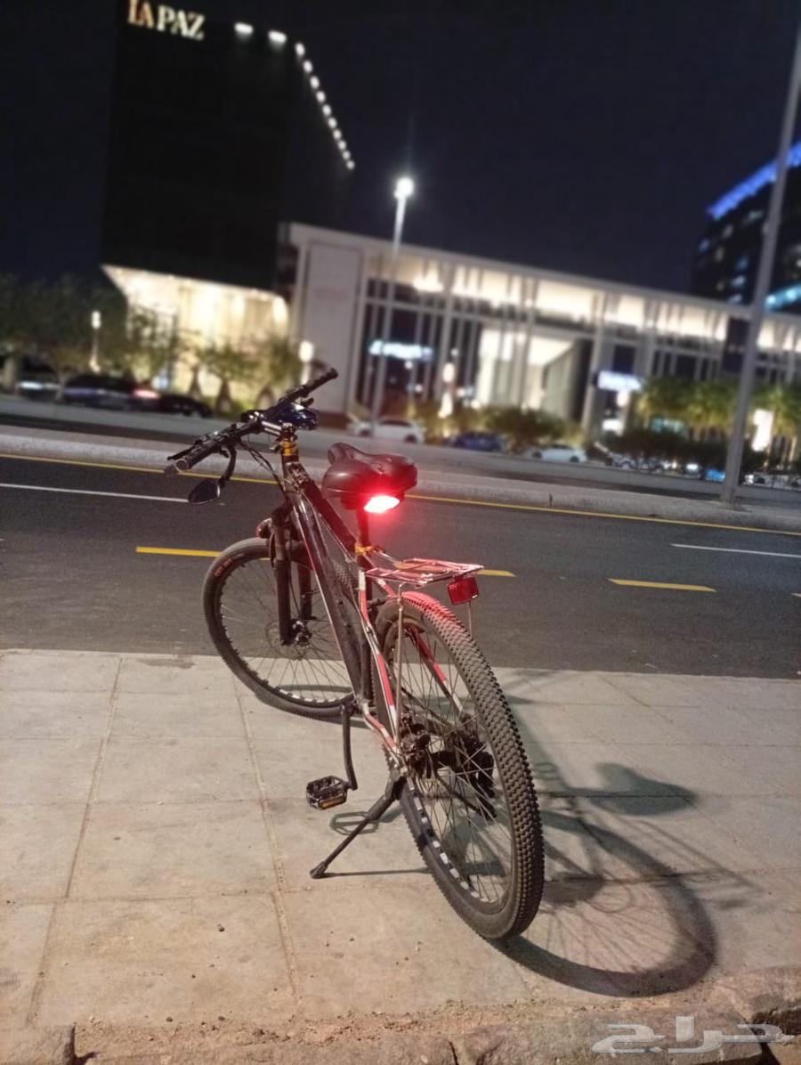 sikel يشبه ne64393804980097114