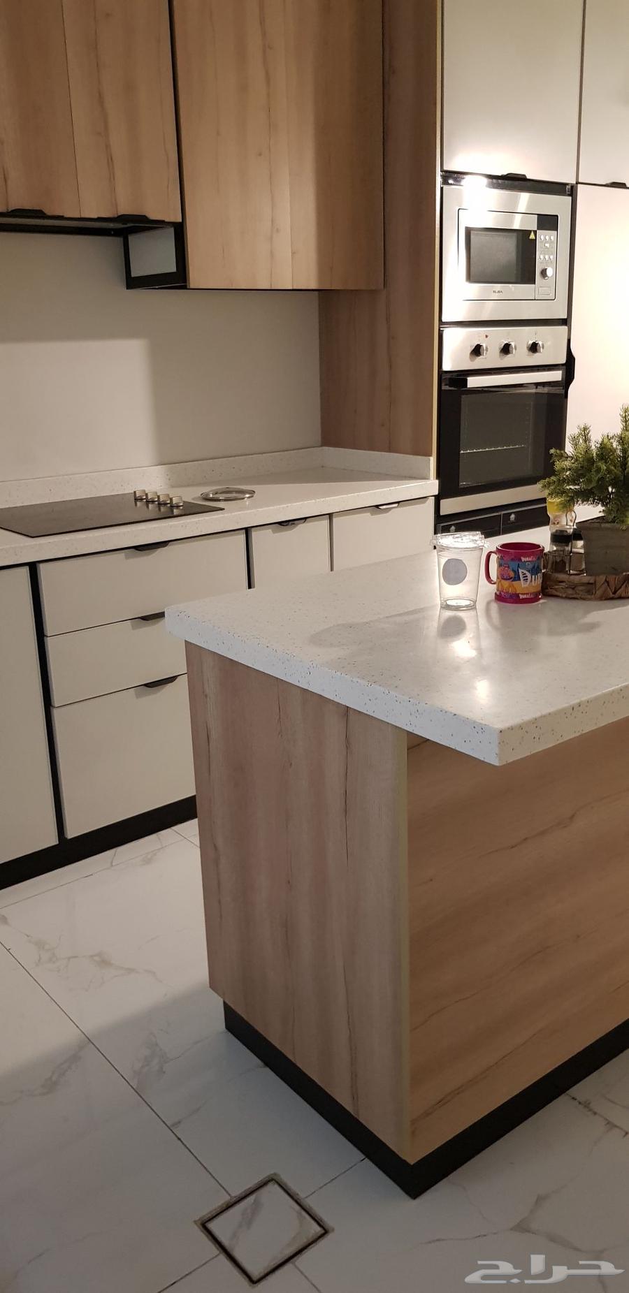 مطبخ راقي جدا موديرن خشب اصلي64394052989571111