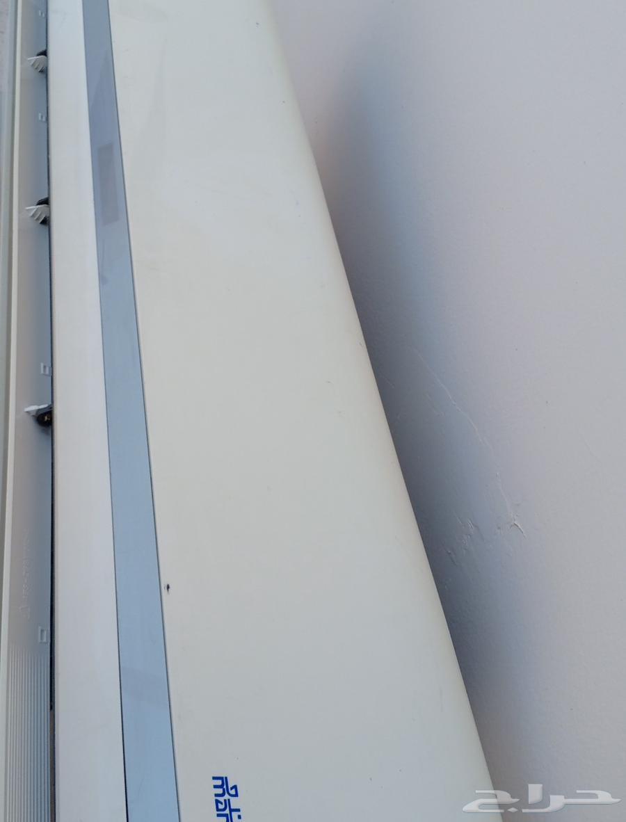 Clean split air conditioner for sale, Mando brand, 36 size, cold and hot64398827982977111