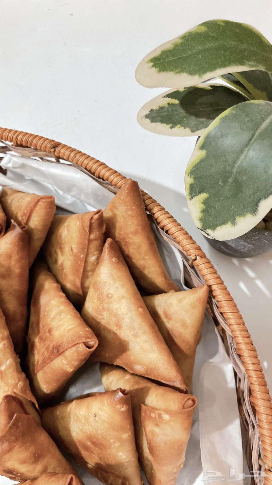 سمبوسة مفرزنه او فريش63670712669315113