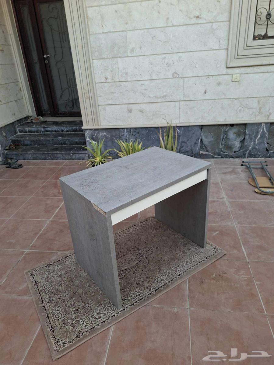 طاوله مكتب63680462986497110