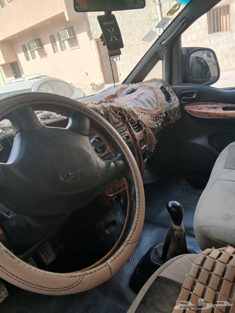 Hyundai64141479384065110