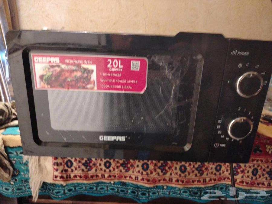 فرن ميكروويف جيباس سعة 20 لتر بقوة 1100 واط63894331421699111