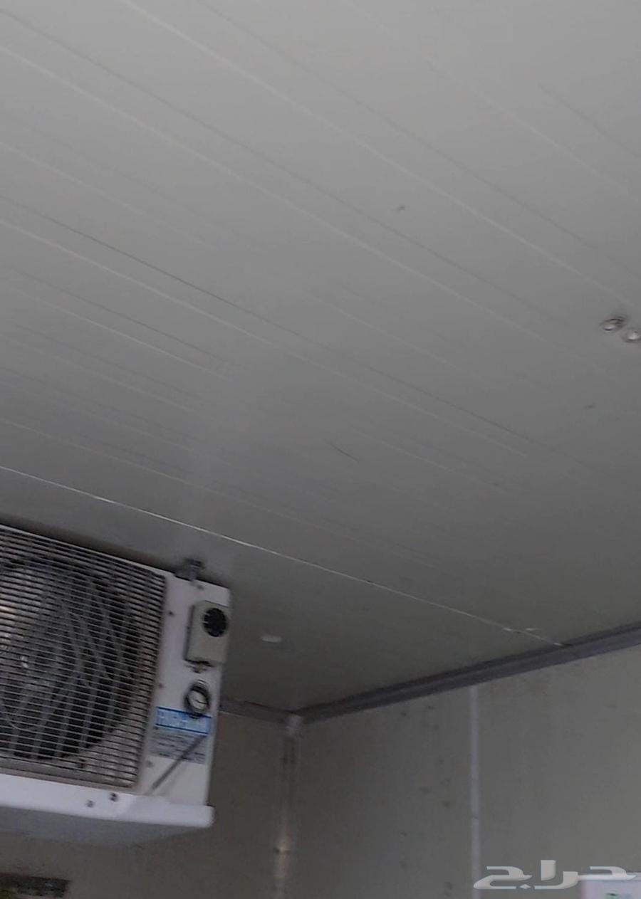 Freezing room in Mecca, dimensions 2.50 4.80 2.50 height, in very good condition63671413863553112
