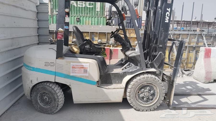 تاجير رافعه شوكيه 3طن الرياض64184341568002110