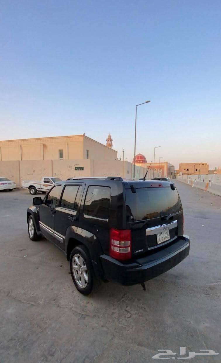 جيب شيروكي ليبرتي - jeep car64192914997507111