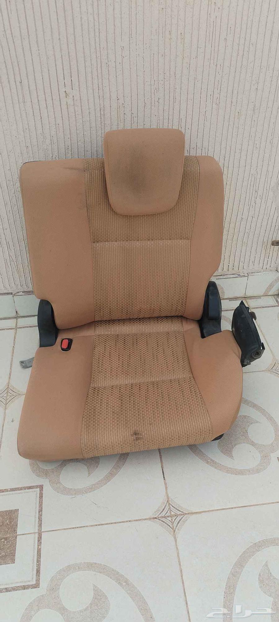 مرتبه خلفيه فورشنر 2020 يسار64216756211585112