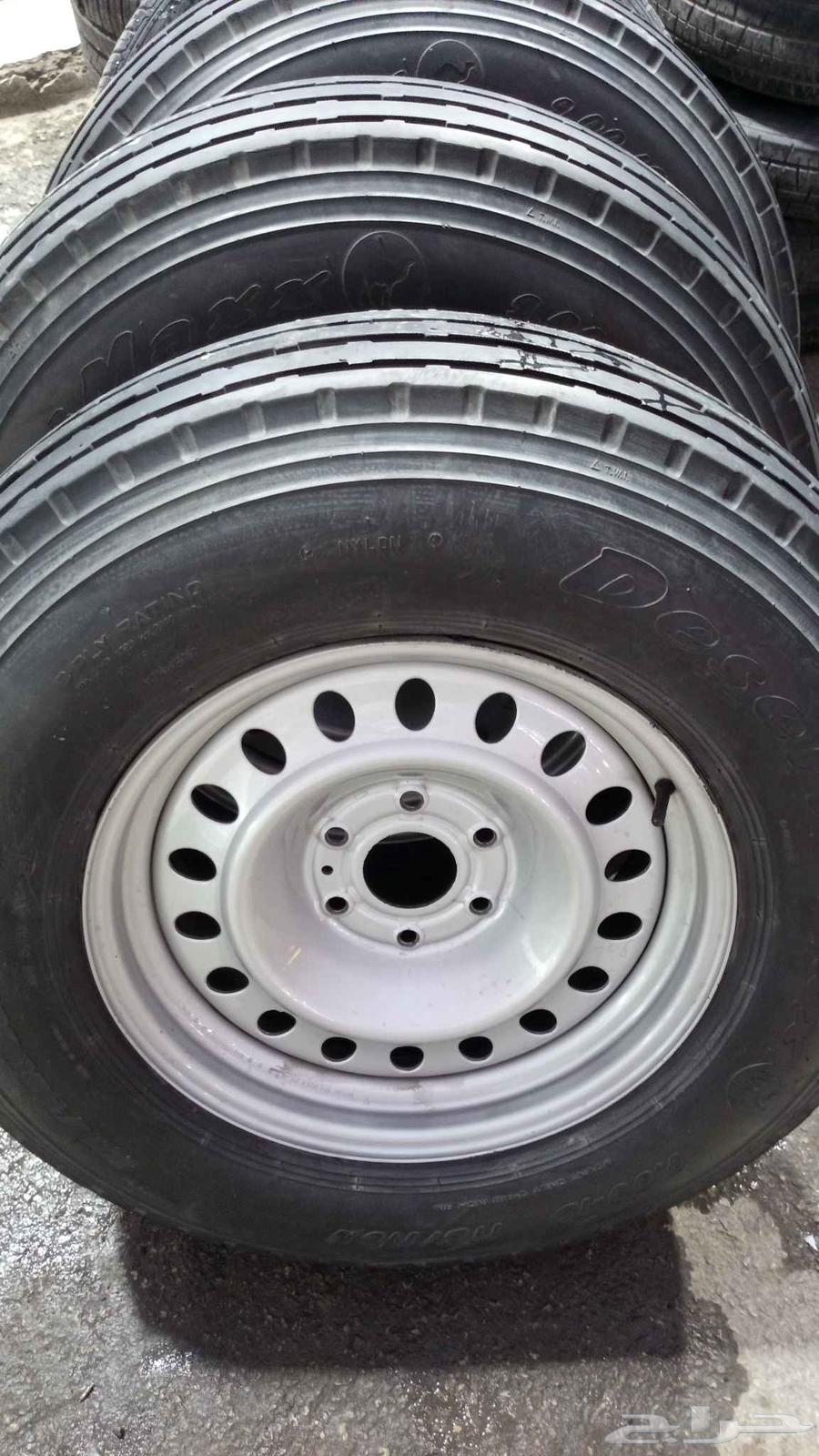 بسم الله الرحمان الرحيم لدينا جنوط بلاتينيوم اصلي وكاله هلل64223441820675114