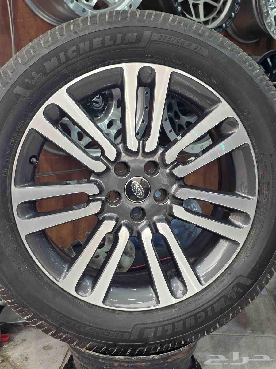 جنوط رانج روفر مقاس 21 اصلي مع كفرات مشلان64220611372417110