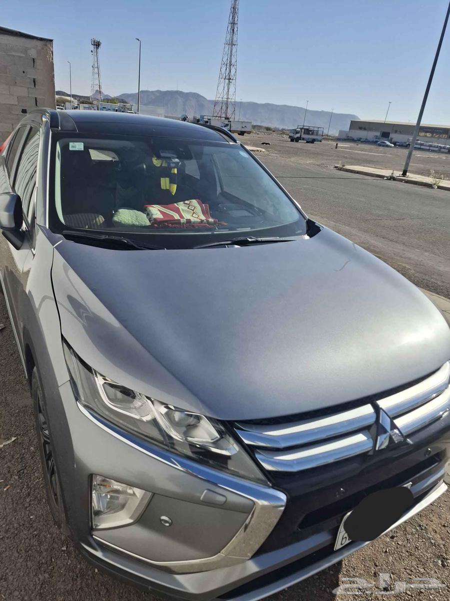 متسوبيشي اكلبس كروس 2019 فل كامل64223749848195112