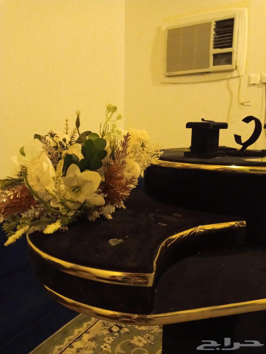 Hello and God's mercy and blessings, I'm offering you a wedding stand63945310854401112