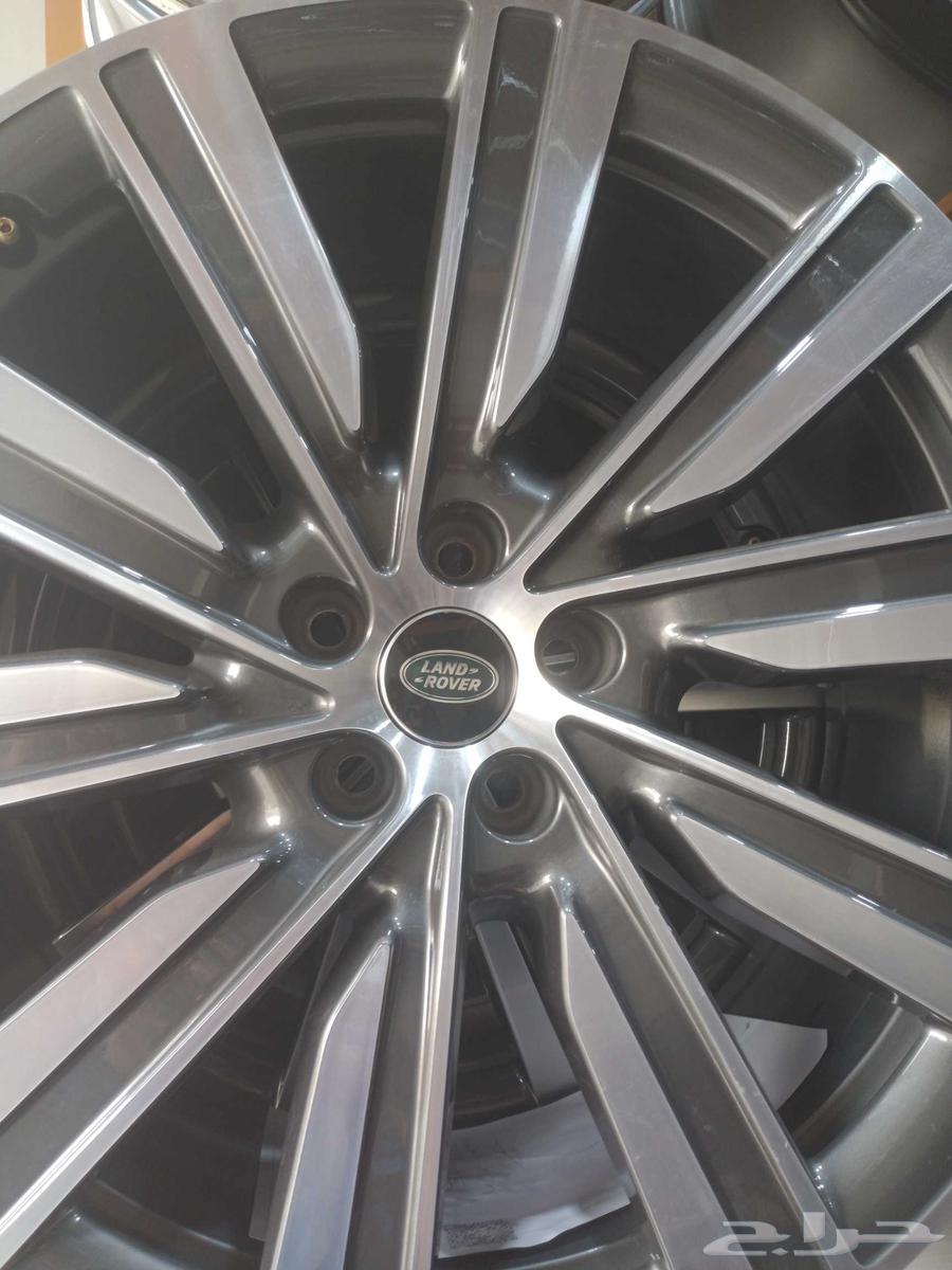 Genuine used Range Rover rims, brand new condition, clean, model 2025, size 2264215808919811112